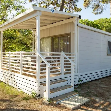 Mobilehome Giove Fuer 5 Personen בית נופש צ'סנטיקו