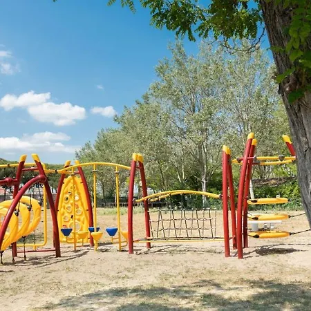 בית נופש Mobilehome Giove Fuer 5 Personen *